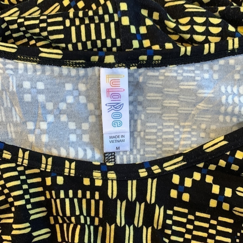 𝅺lularoe Perfect T Size Medium NWOT - Picture 3 of 4